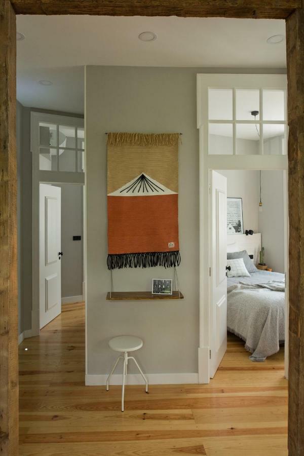 Update Urban Chic Flat In 19Th Century Building 2 Bedrooms & 2 Bathrooms & Ac Central Alfama District Lisboa Exteriör bild